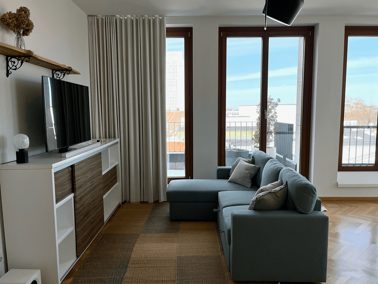 Pronájem bytu 3+1 120 m², Berlin, Berlín Pronájem bytu 3+1 120 m², Berlin, Berlín