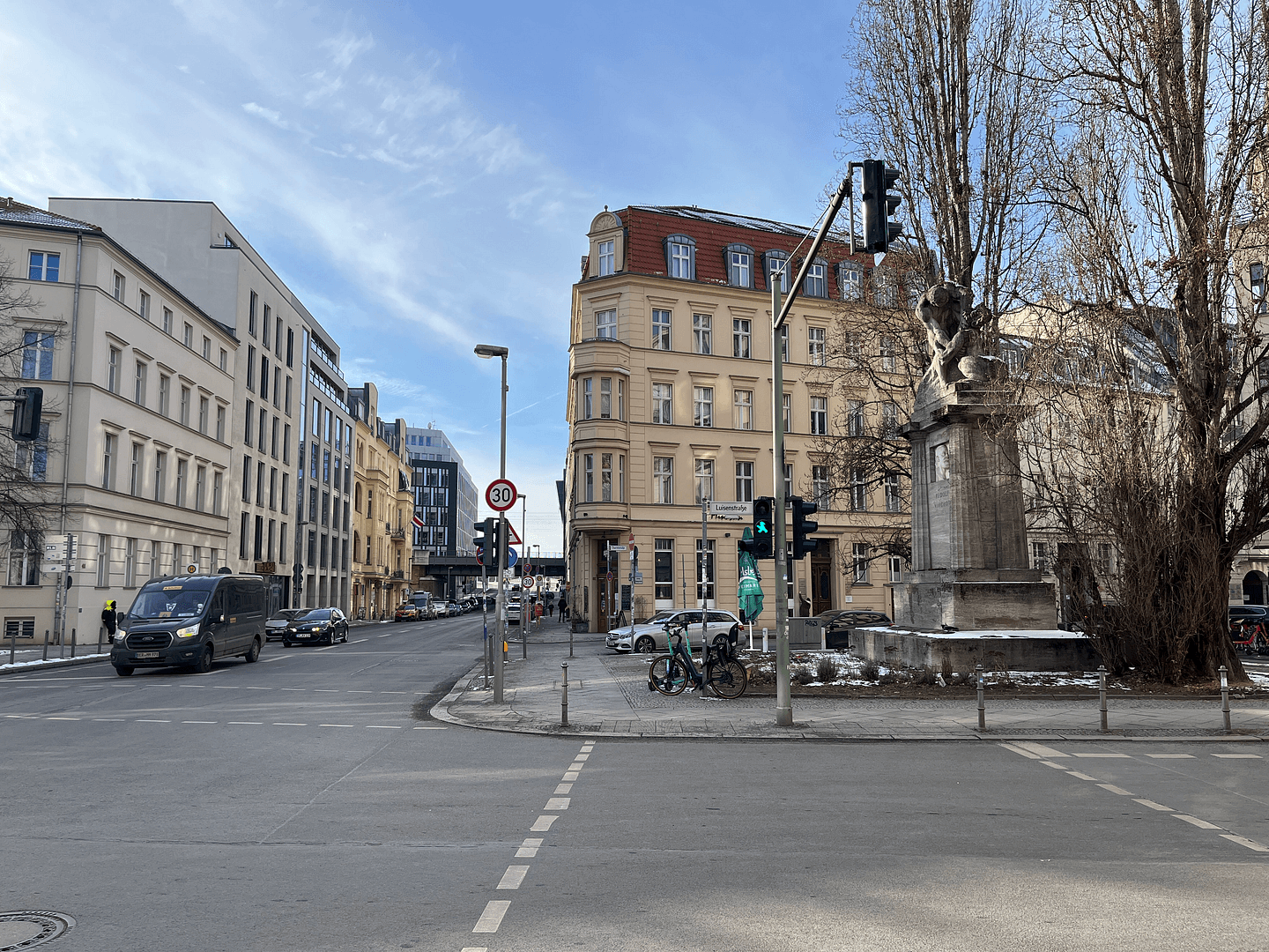 Pronájem bytu 3+1 120 m², Berlin, Berlín Pronájem bytu 3+1 120 m², Berlin, Berlín