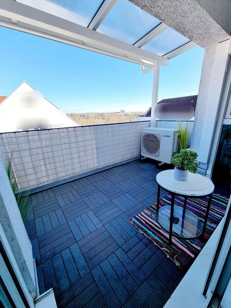 Prodej bytu 4+1 107 m², Borkumerstr.1, Wiesbaden, Hessen Prodej bytu 4+1 107 m², Borkumerstr.1, Wiesbaden, Hessen