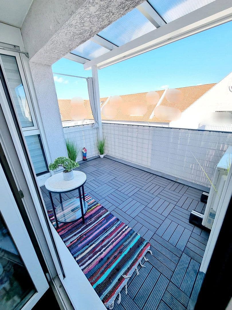 Prodej bytu 4+1 107 m², Borkumerstr.1, Wiesbaden, Hessen Prodej bytu 4+1 107 m², Borkumerstr.1, Wiesbaden, Hessen