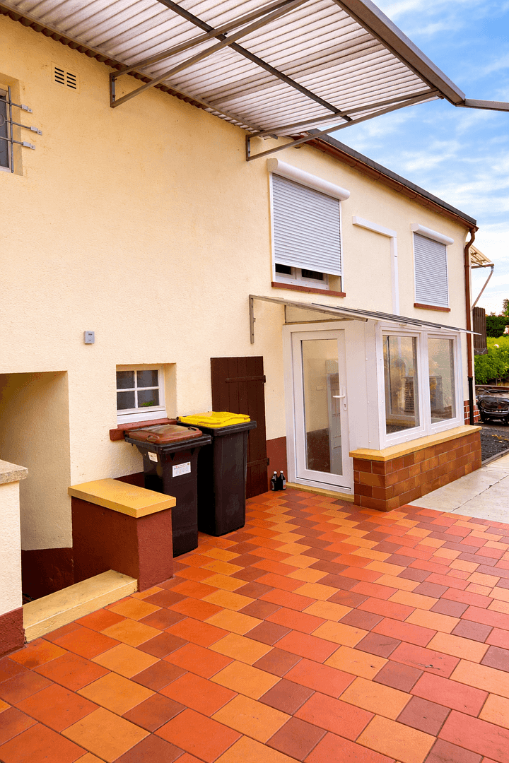 Prodej domu 105 m², pozemek 760 m², Finkenweg 19, Frankenthal, Porýní-Falc Prodej domu 105 m², pozemek 760 m², Finkenweg 19, Frankenthal, Porýní-Falc