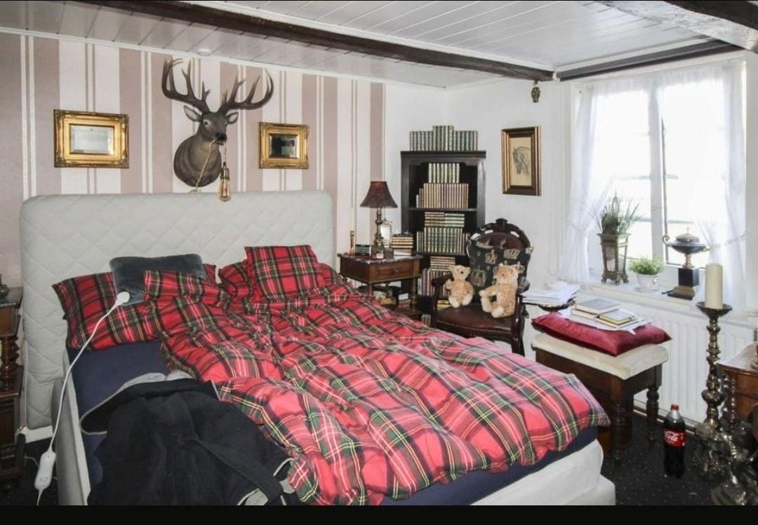 Prodej domu 733 m², pozemek 1.239 m², Wuppertal, Severní Porýní-Vestfálsko Prodej domu 733 m², pozemek 1.239 m², Wuppertal, Severní Porýní-Vestfálsko