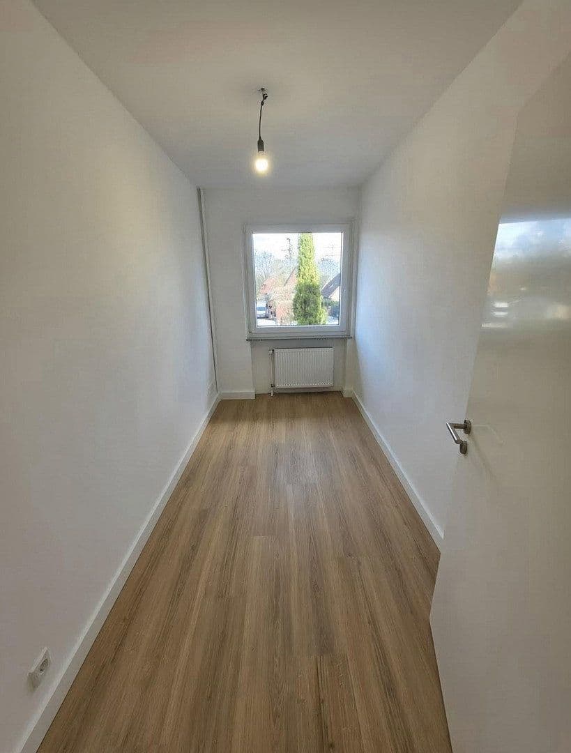 Pronájem bytu 3+kk 90 m², Ulzburger Straße 693, Norderstedt, Šlesvicko-Holštýnsko Pronájem bytu 3+kk 90 m², Ulzburger Straße 693, Norderstedt, Šlesvicko-Holštýnsko