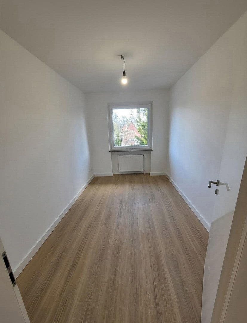 Pronájem bytu 3+kk 90 m², Ulzburger Straße 693, Norderstedt, Šlesvicko-Holštýnsko Pronájem bytu 3+kk 90 m², Ulzburger Straße 693, Norderstedt, Šlesvicko-Holštýnsko