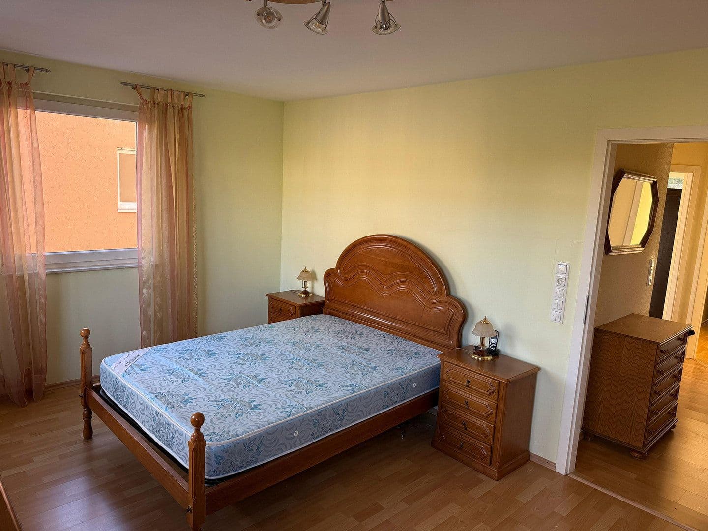 Prodej domu 135 m², pozemek 275 m², Reinbek, Šlesvicko-Holštýnsko Prodej domu 135 m², pozemek 275 m², Reinbek, Šlesvicko-Holštýnsko