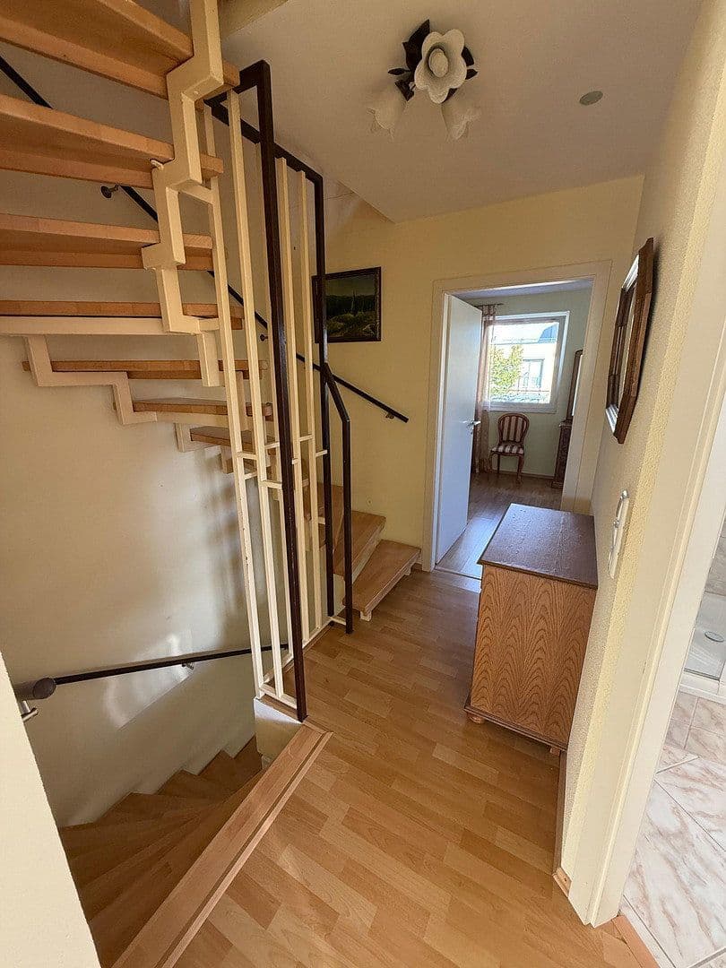 Prodej domu 135 m², pozemek 275 m², Reinbek, Šlesvicko-Holštýnsko Prodej domu 135 m², pozemek 275 m², Reinbek, Šlesvicko-Holštýnsko