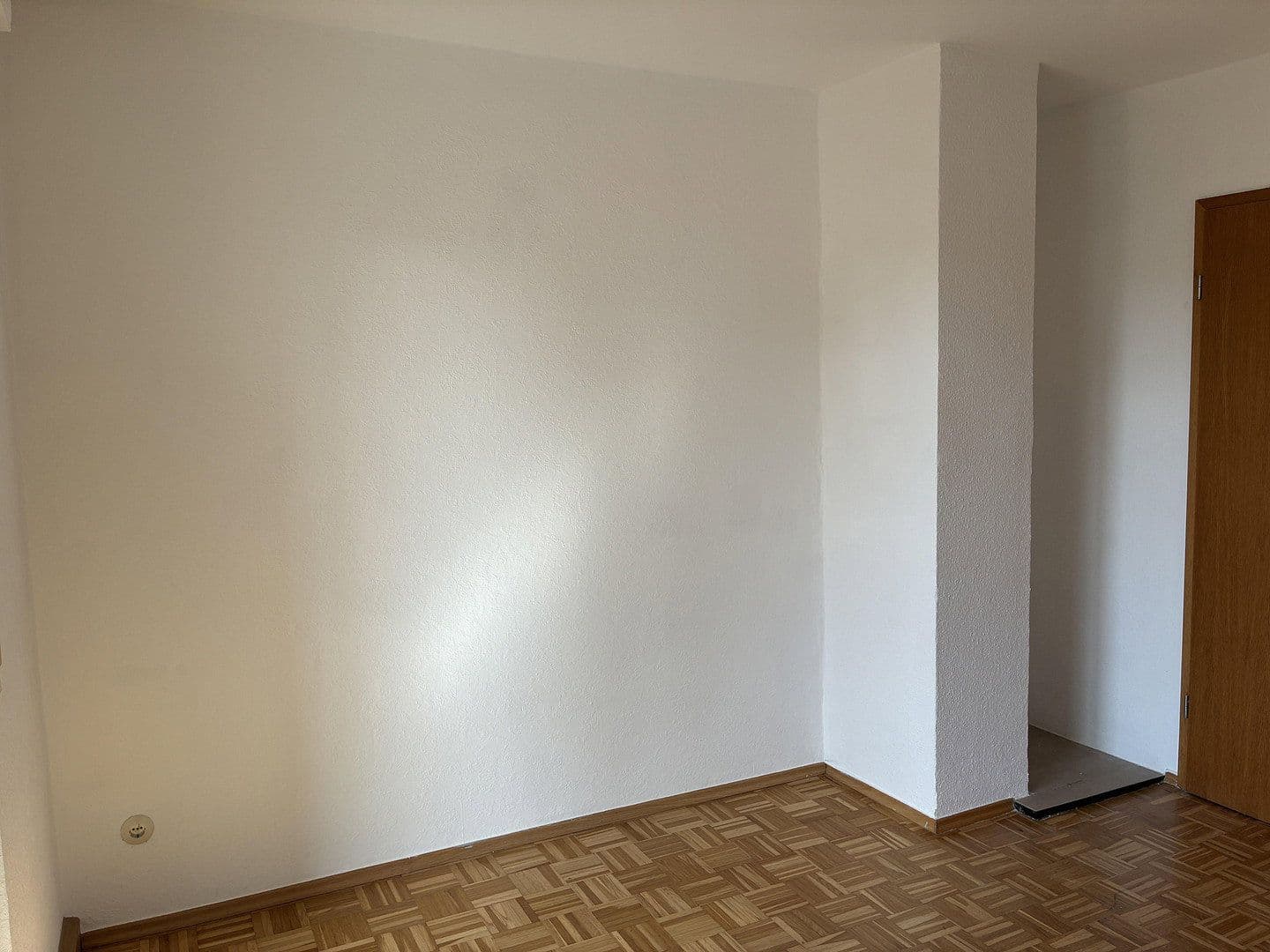 Pronájem bytu 3+kk 78 m², Filderstadt, Bádensko-Württembersko Pronájem bytu 3+kk 78 m², Filderstadt, Bádensko-Württembersko