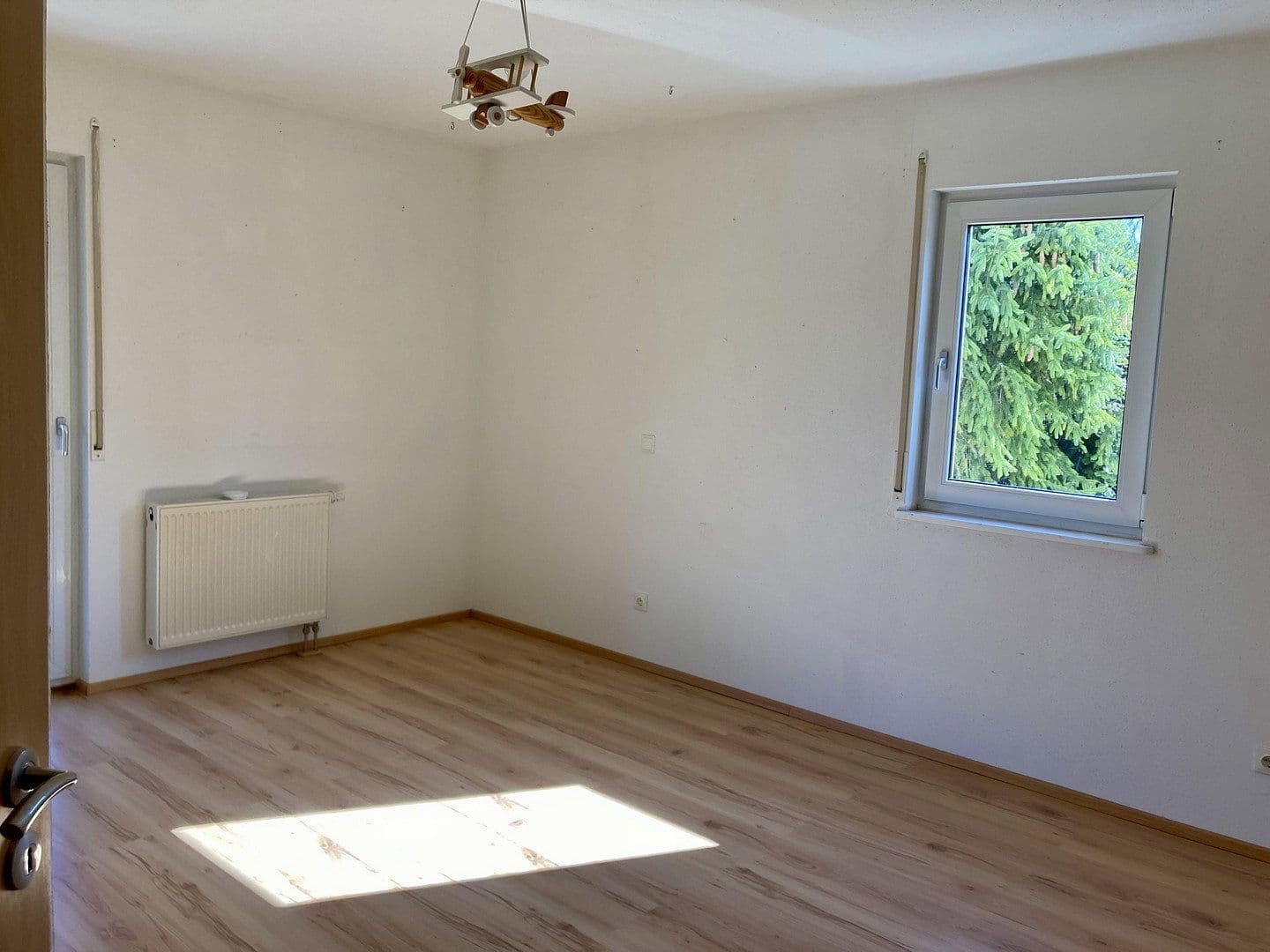 Prodej domu 161 m², pozemek 355 m², Isen, Bavorsko Prodej domu 161 m², pozemek 355 m², Isen, Bavorsko