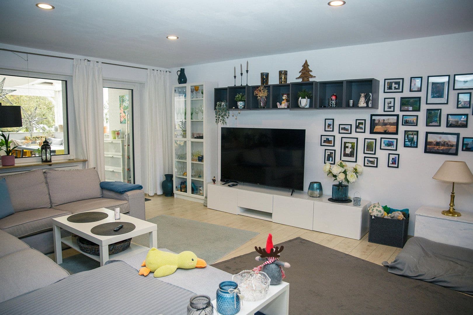 Prodej domu 306 m², pozemek 629 m², Ellerstadt, Porýní-Falc Prodej domu 306 m², pozemek 629 m², Ellerstadt, Porýní-Falc