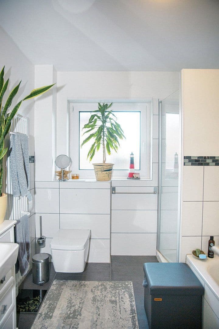 Prodej domu 306 m², pozemek 629 m², Ellerstadt, Porýní-Falc Prodej domu 306 m², pozemek 629 m², Ellerstadt, Porýní-Falc