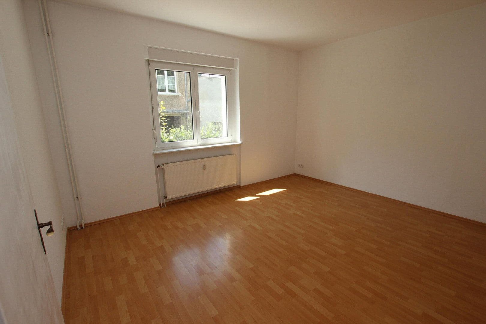 Pronájem bytu 3+1 80 m², Schmöckwitzer Straße 109, Eichwalde, Braniborsko Pronájem bytu 3+1 80 m², Schmöckwitzer Straße 109, Eichwalde, Braniborsko