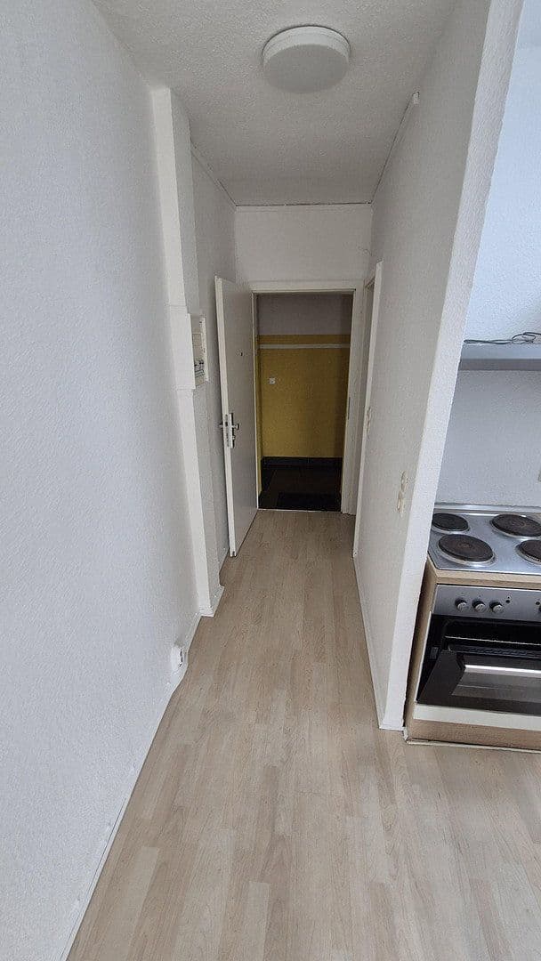 Pronájem bytu 1+1 30 m², Nennhauser Damm, Berlin, Berlín Pronájem bytu 1+1 30 m², Nennhauser Damm, Berlin, Berlín