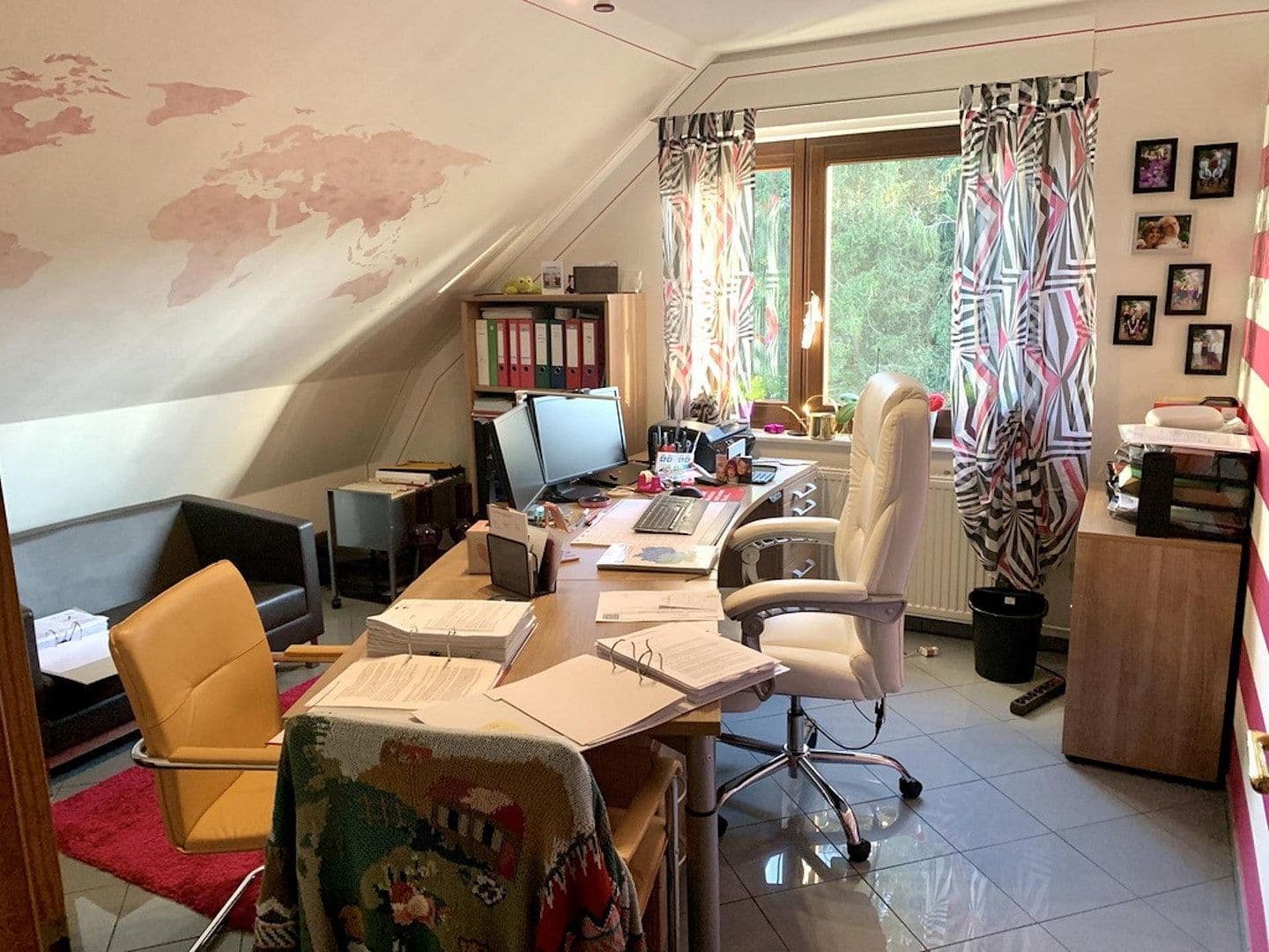 Prodej domu 227 m², pozemek 858 m², Schleebachstr. 34b, Roetgen, Severní Porýní-Vestfálsko Prodej domu 227 m², pozemek 858 m², Schleebachstr. 34b, Roetgen, Severní Porýní-Vestfálsko