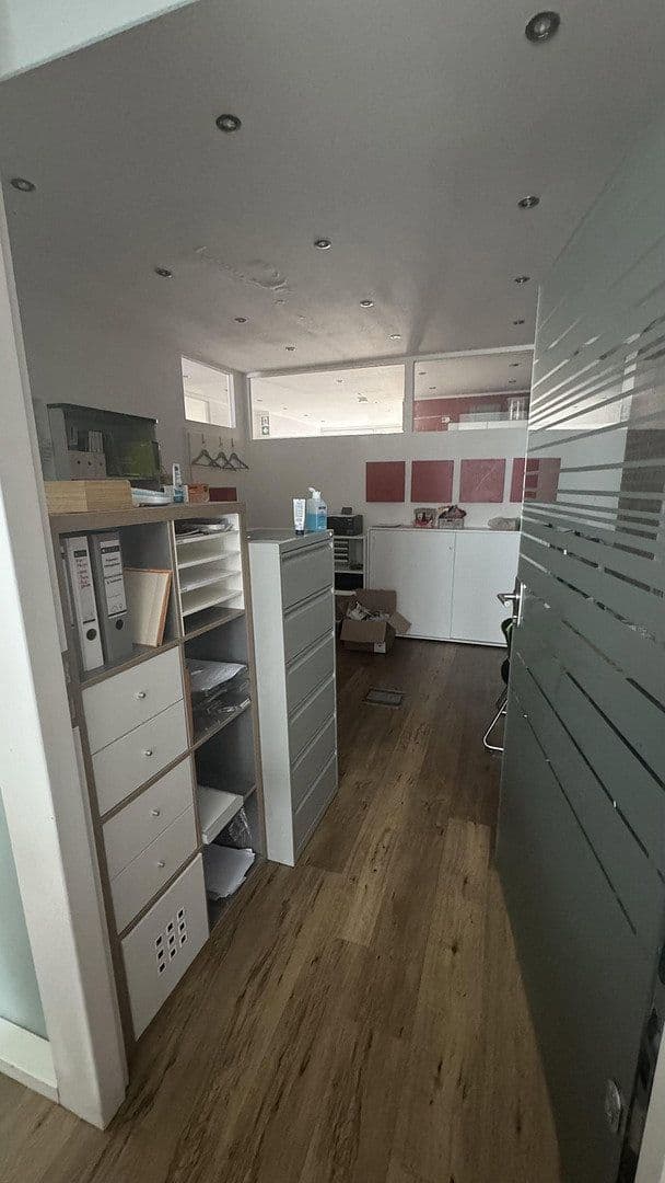 Pronájem kanceláře 130 m², Neusser Str. 1b, Dormagen, Severní Porýní-Vestfálsko Pronájem kanceláře 130 m², Neusser Str. 1b, Dormagen, Severní Porýní-Vestfálsko