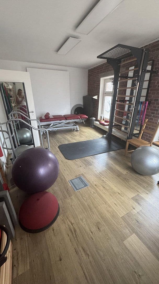 Pronájem kanceláře 130 m², Neusser Str. 1b, Dormagen, Severní Porýní-Vestfálsko Pronájem kanceláře 130 m², Neusser Str. 1b, Dormagen, Severní Porýní-Vestfálsko