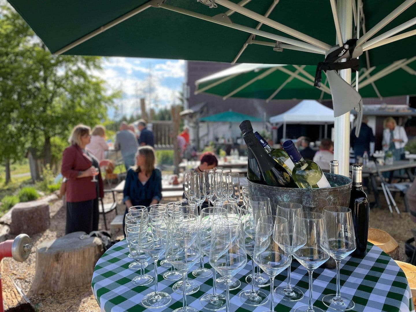 Prodej domu 460 m², pozemek 2.041 m², Rodelhaus 1, Braunlage, Dolní Sasko Prodej domu 460 m², pozemek 2.041 m², Rodelhaus 1, Braunlage, Dolní Sasko