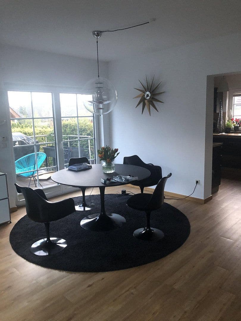 Prodej domu 129 m², pozemek 420 m², Dahlwitzer Str.35, Berlin Mahlsdorf, Berlín Prodej domu 129 m², pozemek 420 m², Dahlwitzer Str.35, Berlin Mahlsdorf, Berlín