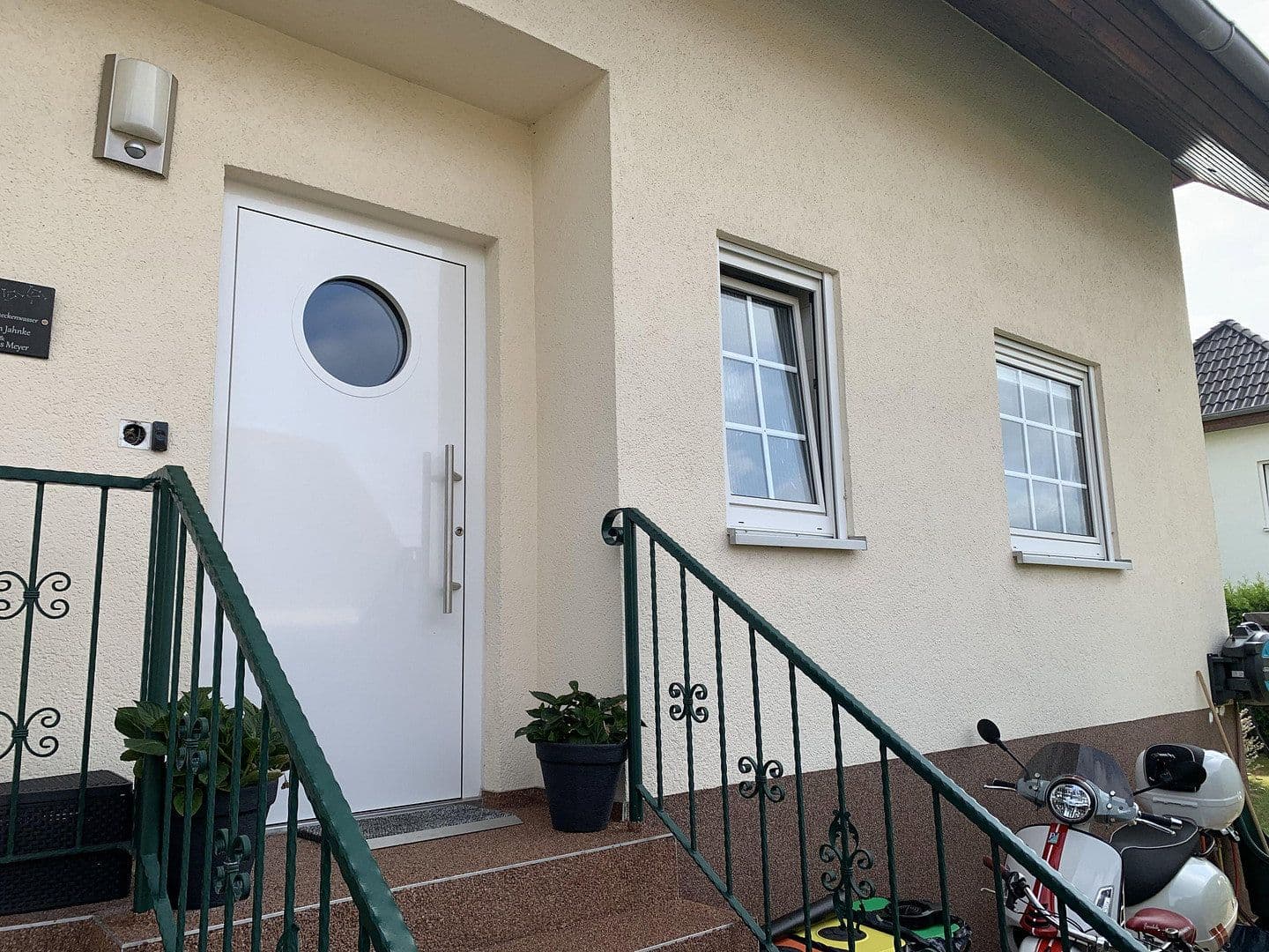 Prodej domu 129 m², pozemek 420 m², Dahlwitzer Str.35, Berlin Mahlsdorf, Berlín Prodej domu 129 m², pozemek 420 m², Dahlwitzer Str.35, Berlin Mahlsdorf, Berlín