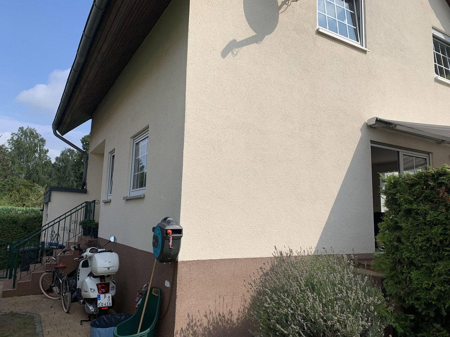 Prodej domu 129 m², pozemek 420 m², Dahlwitzer Str.35, Berlin Mahlsdorf, Berlín Prodej domu 129 m², pozemek 420 m², Dahlwitzer Str.35, Berlin Mahlsdorf, Berlín