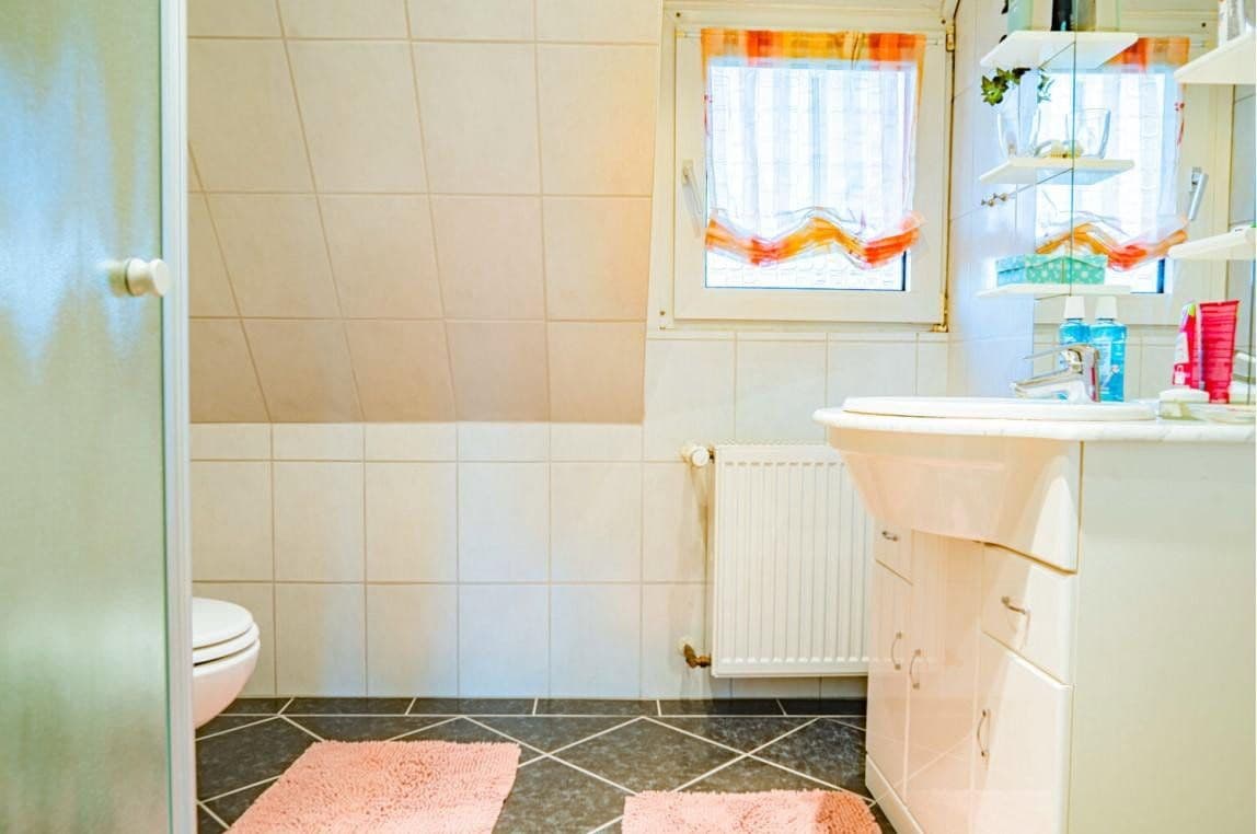 Pronájem domu 162 m², pozemek 1.712 m², Rheine, Severní Porýní-Vestfálsko Pronájem domu 162 m², pozemek 1.712 m², Rheine, Severní Porýní-Vestfálsko