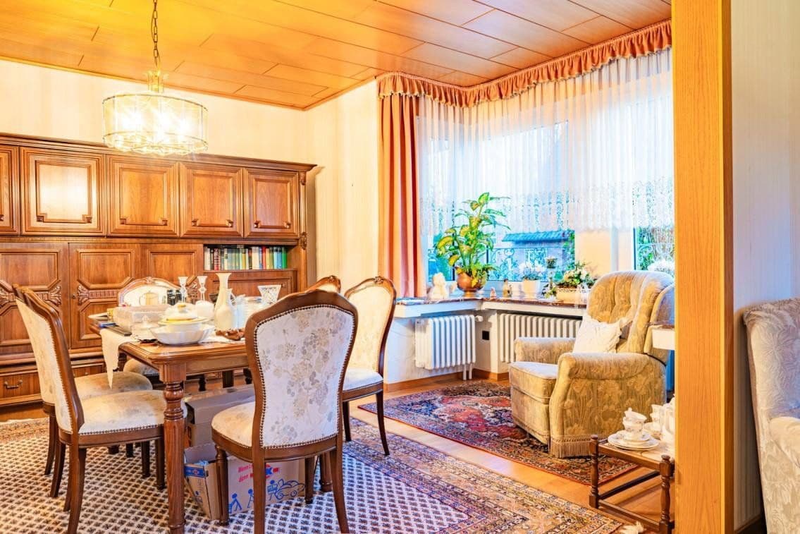 Pronájem domu 162 m², pozemek 1.712 m², Rheine, Severní Porýní-Vestfálsko Pronájem domu 162 m², pozemek 1.712 m², Rheine, Severní Porýní-Vestfálsko