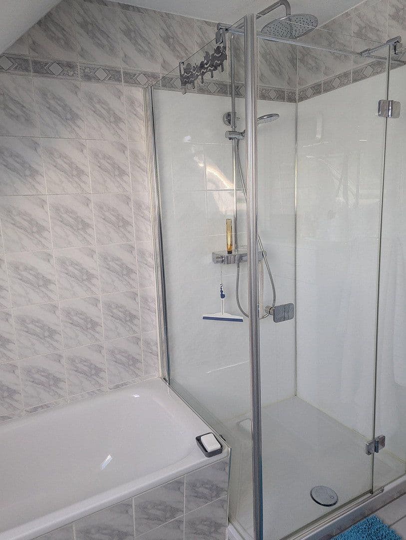 Prodej domu 223 m², pozemek 1.695 m², Steinberg, Šlesvicko-Holštýnsko Prodej domu 223 m², pozemek 1.695 m², Steinberg, Šlesvicko-Holštýnsko