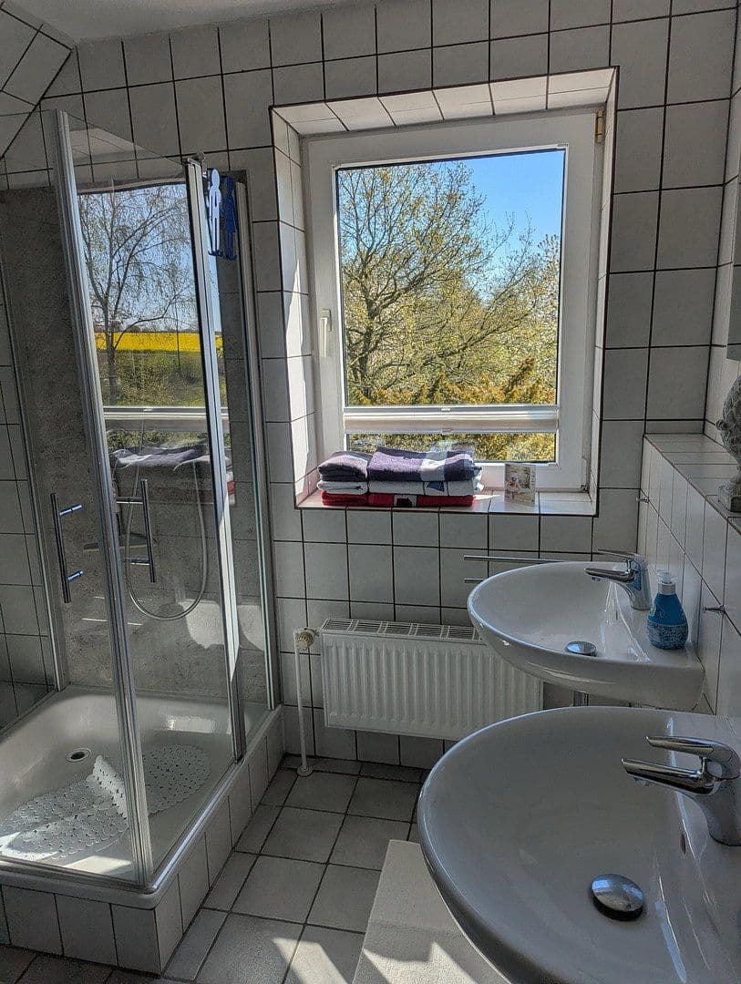 Prodej domu 223 m², pozemek 1.695 m², Steinberg, Šlesvicko-Holštýnsko Prodej domu 223 m², pozemek 1.695 m², Steinberg, Šlesvicko-Holštýnsko