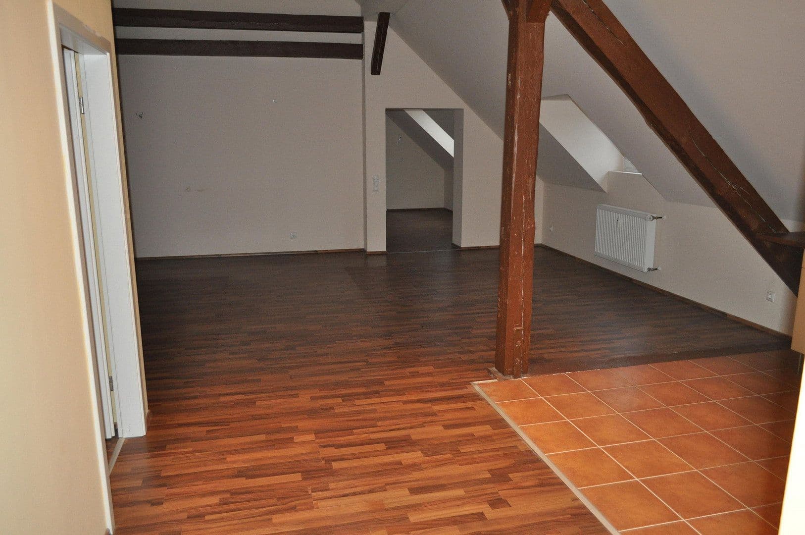 Pronájem bytu 3+1 100 m², Lübeck, Šlesvicko-Holštýnsko Pronájem bytu 3+1 100 m², Lübeck, Šlesvicko-Holštýnsko