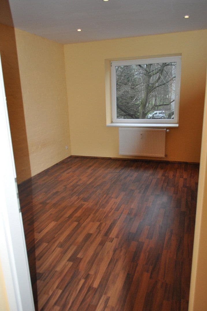 Pronájem bytu 3+1 100 m², Lübeck, Šlesvicko-Holštýnsko Pronájem bytu 3+1 100 m², Lübeck, Šlesvicko-Holštýnsko