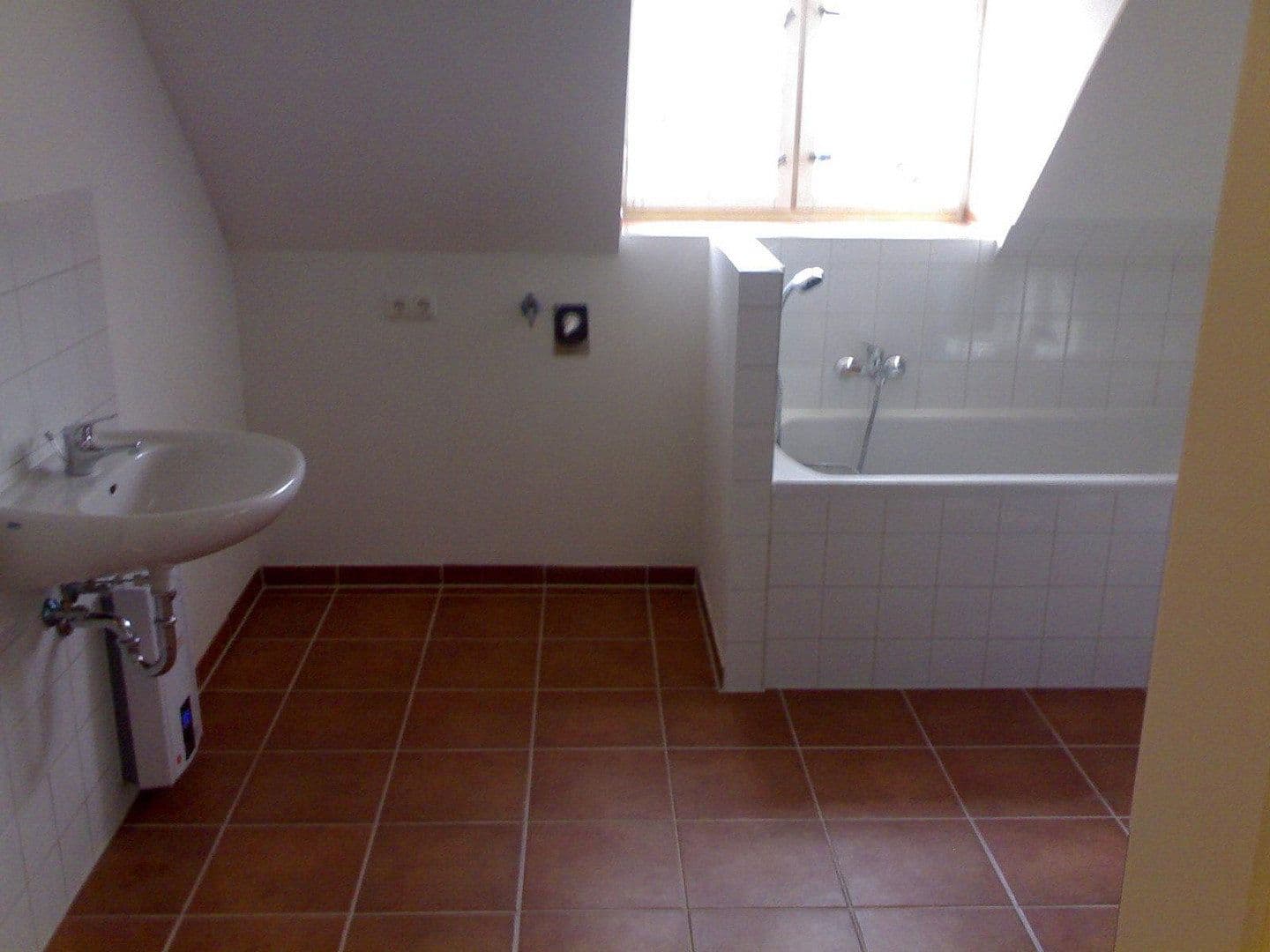 Pronájem bytu 3+1 100 m², Lübeck, Šlesvicko-Holštýnsko Pronájem bytu 3+1 100 m², Lübeck, Šlesvicko-Holštýnsko