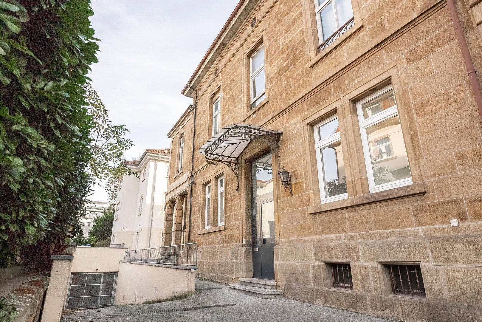 Pronájem bytu 4+1 85 m², Wilhelmstrasse 11, Heilbronn, Bádensko-Württembersko Pronájem bytu 4+1 85 m², Wilhelmstrasse 11, Heilbronn, Bádensko-Württembersko