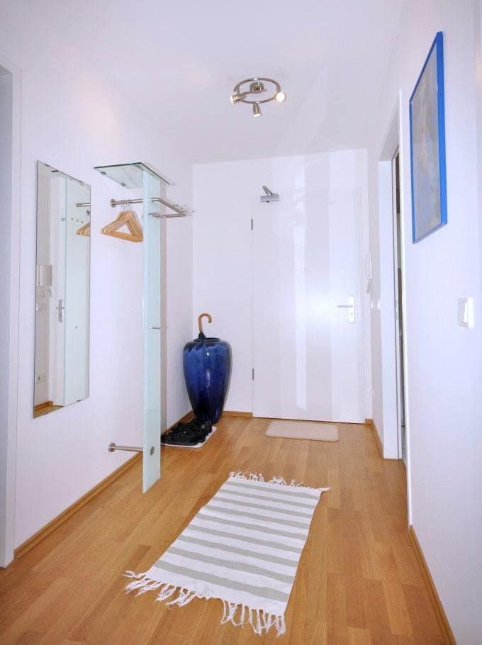 Pronájem bytu 2+1 54 m², Max-Friedlaender-Bogen 5, München, Bavorsko Pronájem bytu 2+1 54 m², Max-Friedlaender-Bogen 5, München, Bavorsko