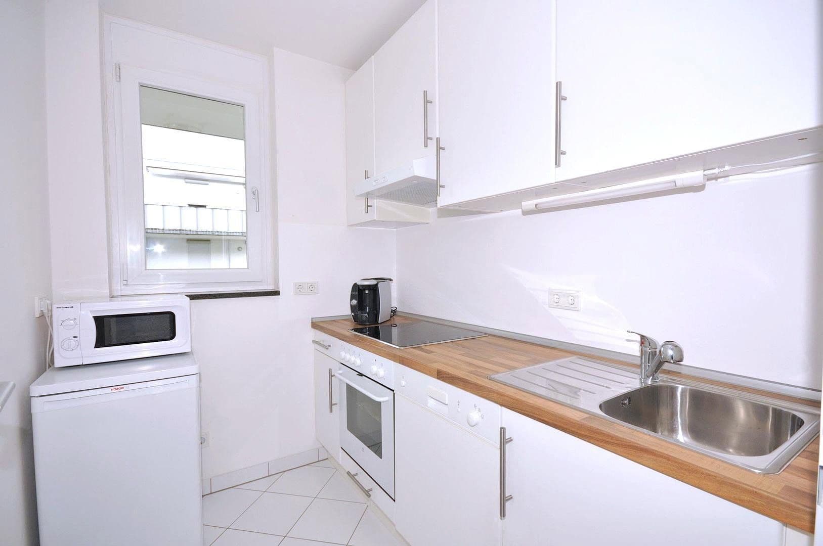 Pronájem bytu 2+1 54 m², Max-Friedlaender-Bogen 5, München, Bavorsko Pronájem bytu 2+1 54 m², Max-Friedlaender-Bogen 5, München, Bavorsko