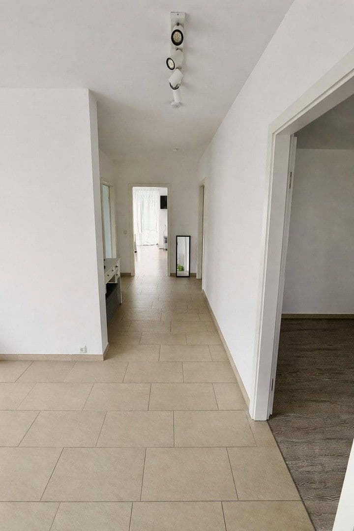 Pronájem domu 237 m², pozemek 588 m², Würselen, Severní Porýní-Vestfálsko Pronájem domu 237 m², pozemek 588 m², Würselen, Severní Porýní-Vestfálsko