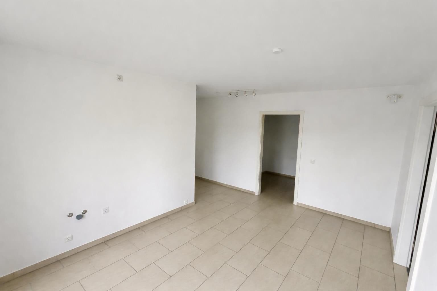 Pronájem domu 237 m², pozemek 588 m², Würselen, Severní Porýní-Vestfálsko Pronájem domu 237 m², pozemek 588 m², Würselen, Severní Porýní-Vestfálsko