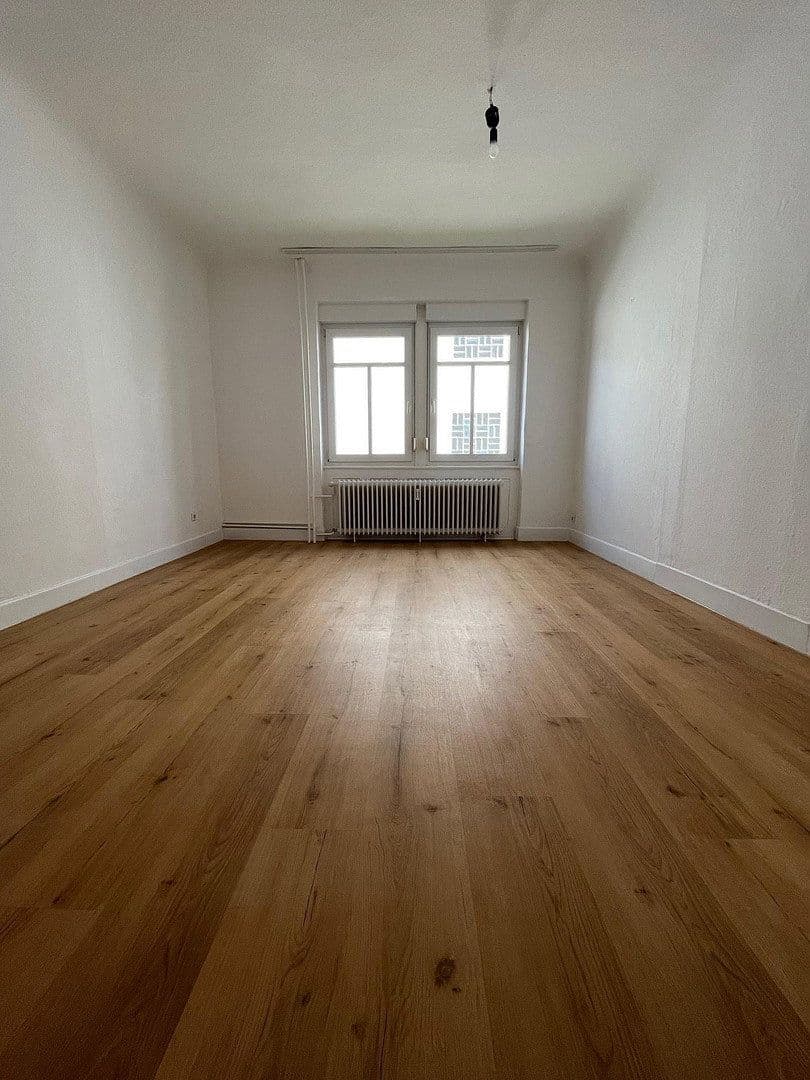 Pronájem bytu 3+kk 100 m², Mosbach, Bádensko-Württembersko Pronájem bytu 3+kk 100 m², Mosbach, Bádensko-Württembersko
