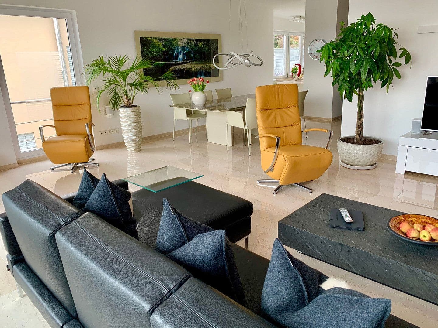 Prodej domu 224 m², pozemek 303 m², Tettnang, Bádensko-Württembersko Prodej domu 224 m², pozemek 303 m², Tettnang, Bádensko-Württembersko