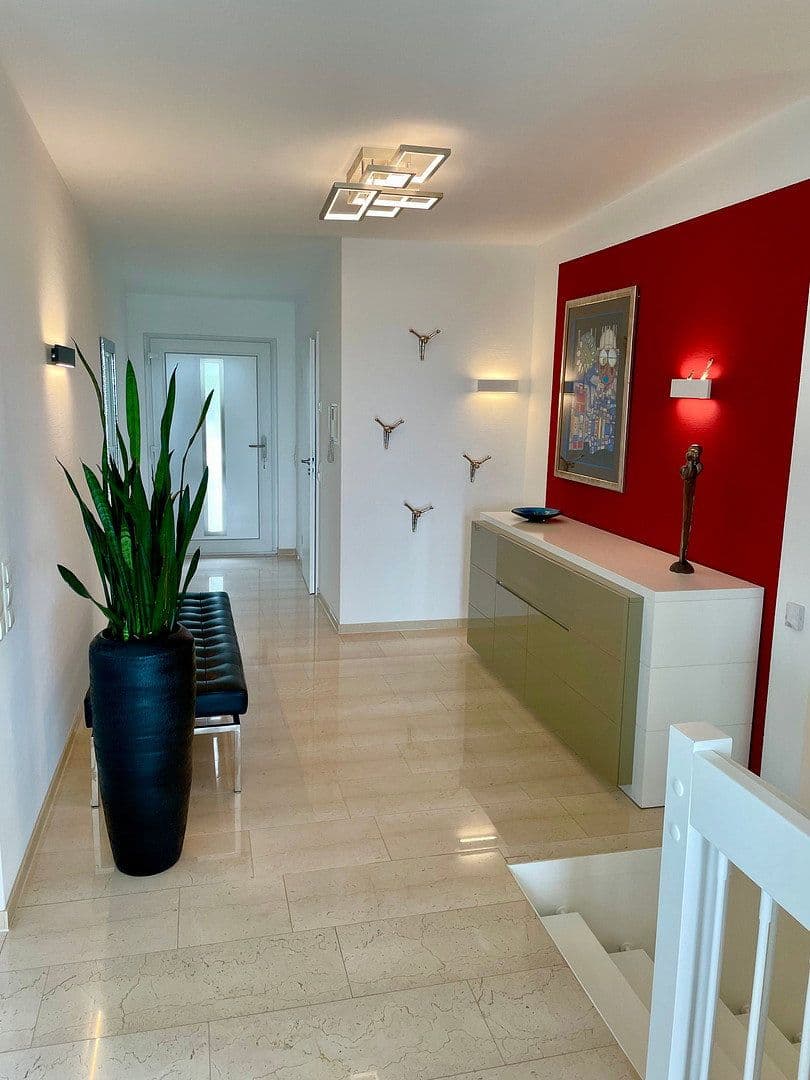 Prodej domu 224 m², pozemek 303 m², Tettnang, Bádensko-Württembersko Prodej domu 224 m², pozemek 303 m², Tettnang, Bádensko-Württembersko