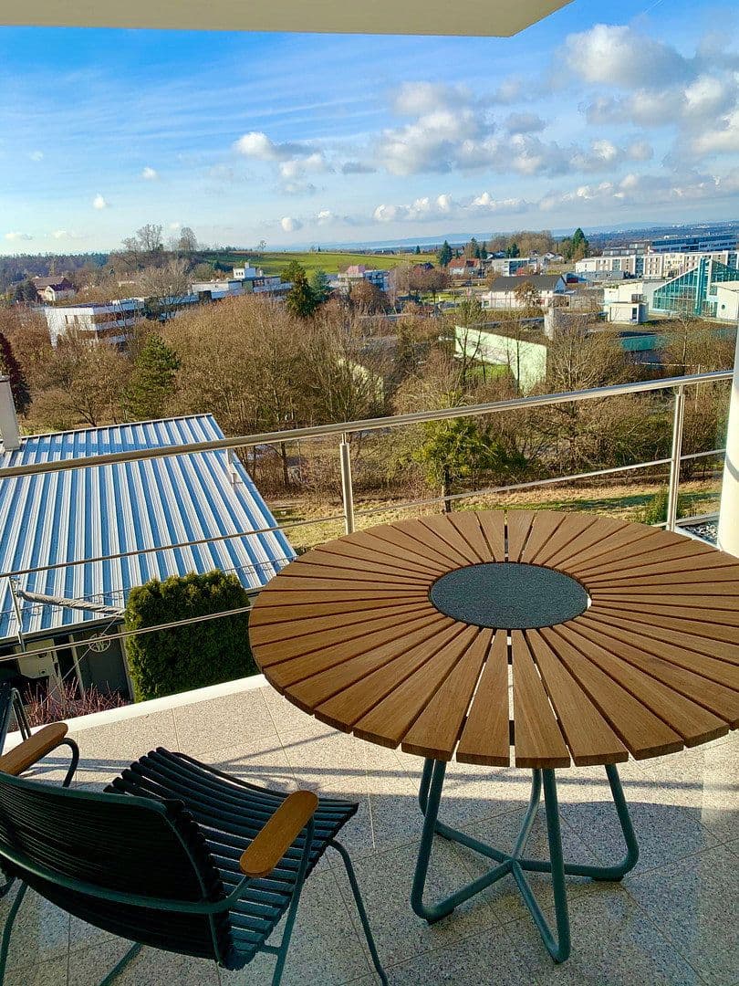 Prodej domu 224 m², pozemek 303 m², Tettnang, Bádensko-Württembersko Prodej domu 224 m², pozemek 303 m², Tettnang, Bádensko-Württembersko