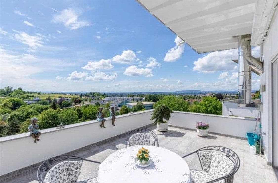 Prodej domu 224 m², pozemek 303 m², Tettnang, Bádensko-Württembersko Prodej domu 224 m², pozemek 303 m², Tettnang, Bádensko-Württembersko