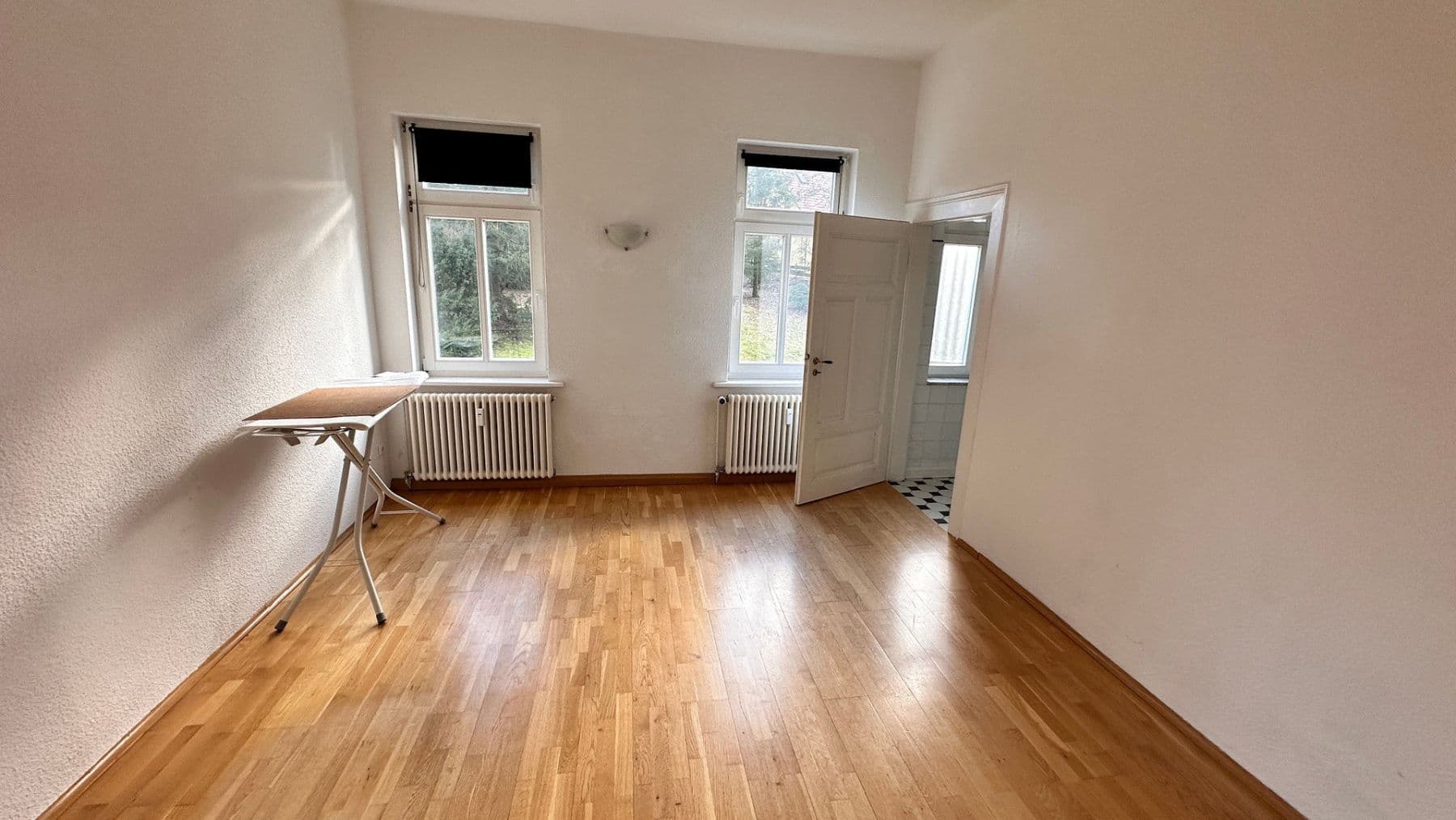 Pronájem bytu 3+1 80 m², Suhler Chaussee 21, Suhl OT Schmiedefeld am Rennsteig, Durynsko Pronájem bytu 3+1 80 m², Suhler Chaussee 21, Suhl OT Schmiedefeld am Rennsteig, Durynsko