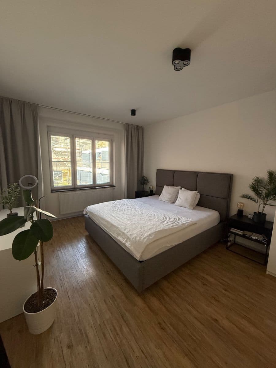 Pronájem bytu 3+kk 85 m², Ocelářská, Praha, Praha Pronájem bytu 3+kk 85 m², Ocelářská, Praha, Praha