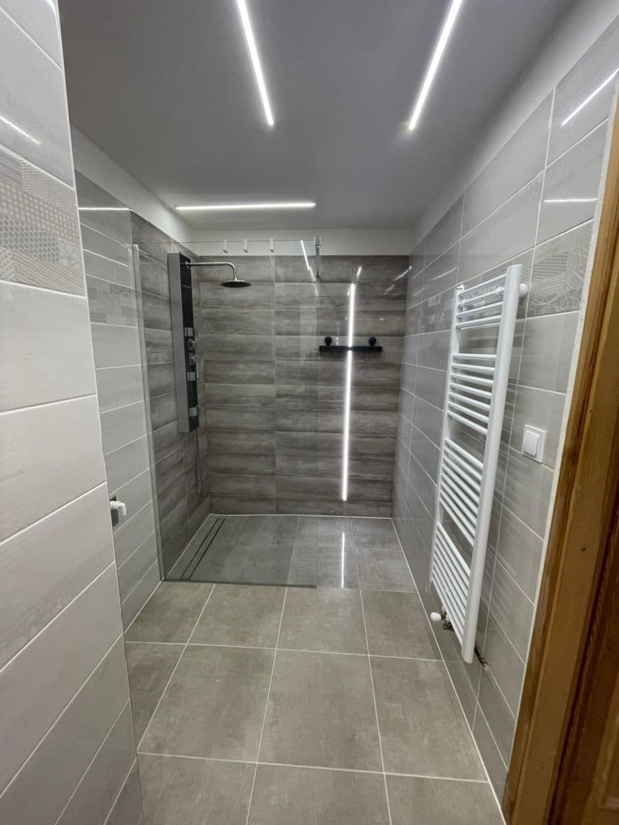 Pronájem bytu 3+1 115 m², Dehtínská, Praha, Praha Pronájem bytu 3+1 115 m², Dehtínská, Praha, Praha