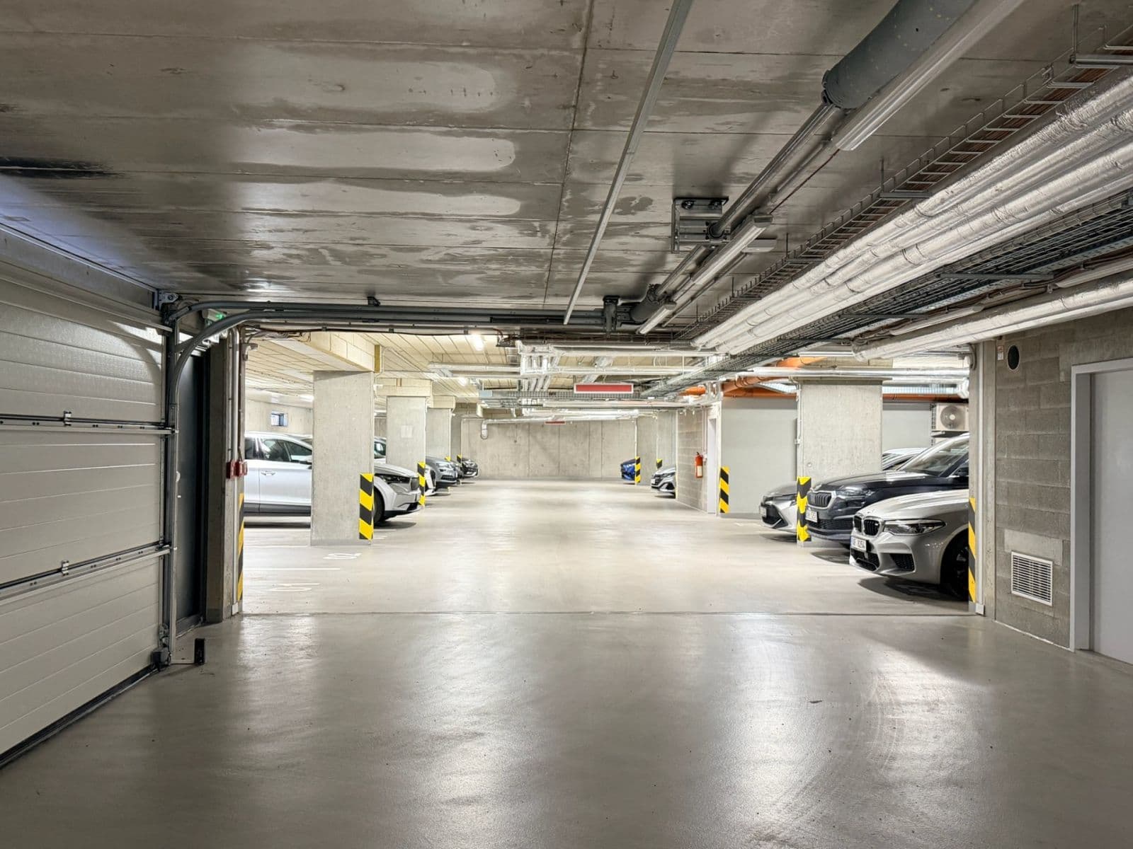 Pronájem bytu 2+kk 53 m², Dagmar Burešové, Praha, Praha Pronájem bytu 2+kk 53 m², Dagmar Burešové, Praha, Praha