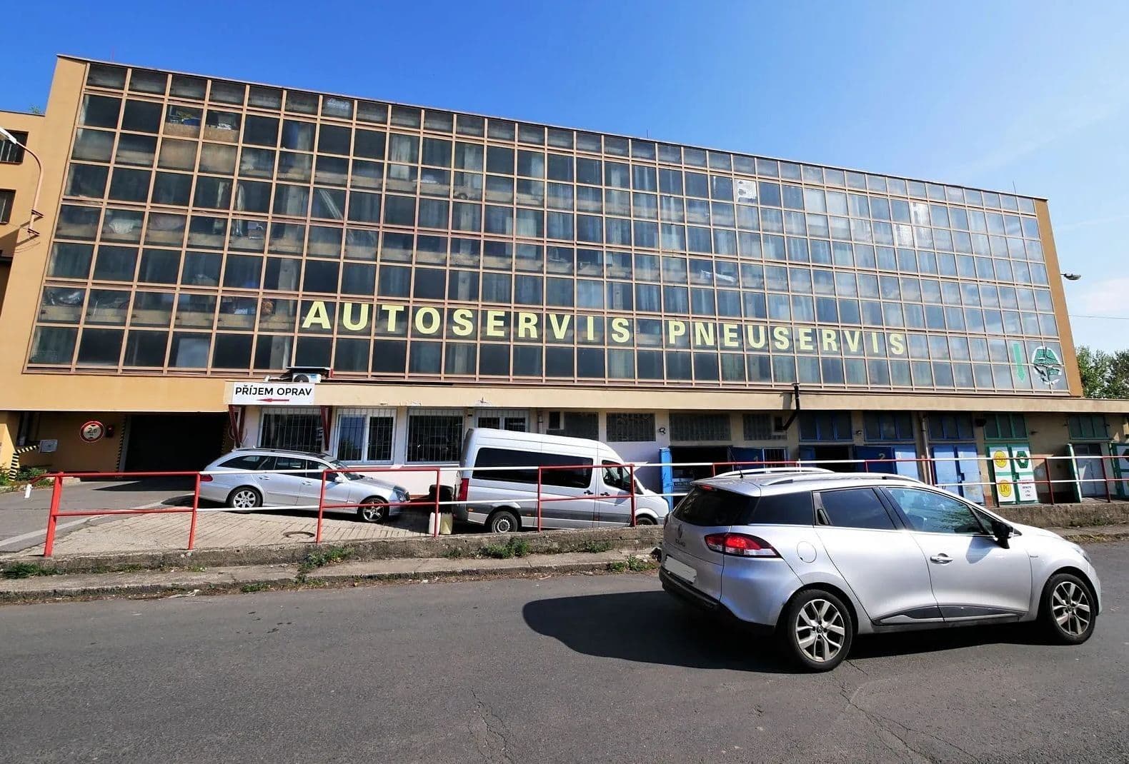 Pronájem garáže 18 m², Praha, Praha Pronájem garáže 18 m², Praha, Praha