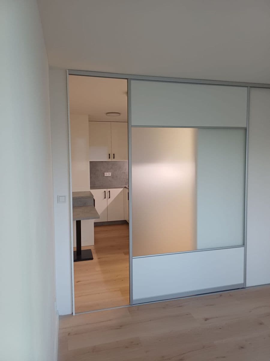 Pronájem bytu 2+kk 40 m², Pod Strání, Praha, Praha Pronájem bytu 2+kk 40 m², Pod Strání, Praha, Praha