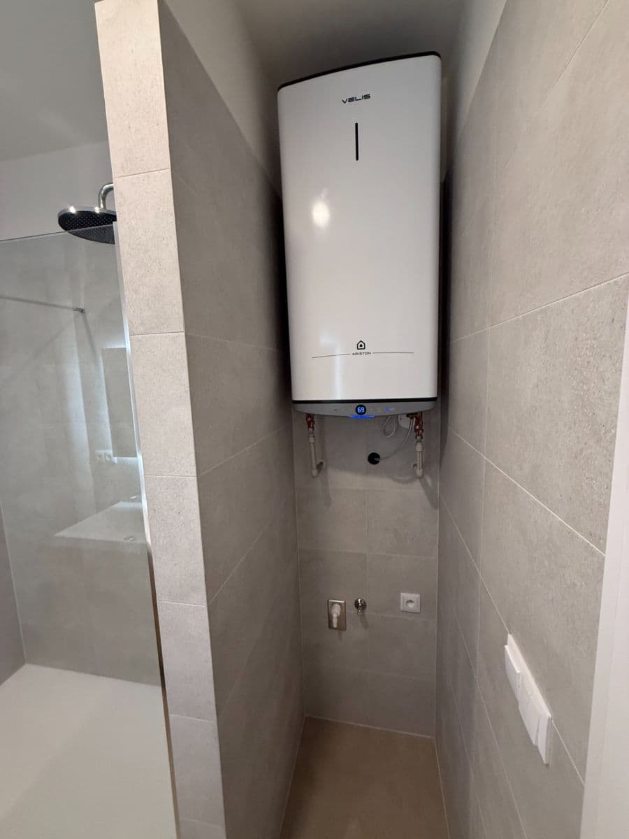 Pronájem bytu 2+kk 48 m², Jateční, Praha, Praha Pronájem bytu 2+kk 48 m², Jateční, Praha, Praha