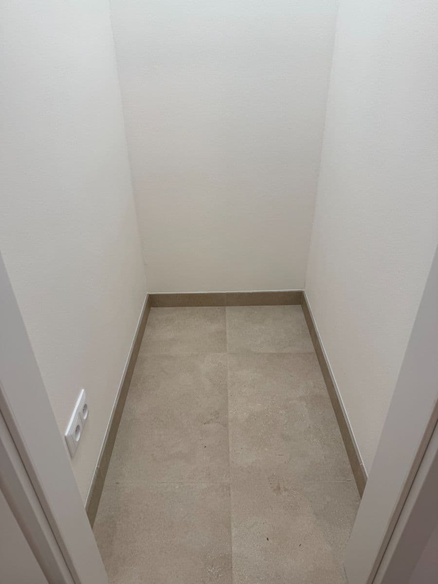 Pronájem bytu 2+kk 48 m², Jateční, Praha, Praha Pronájem bytu 2+kk 48 m², Jateční, Praha, Praha