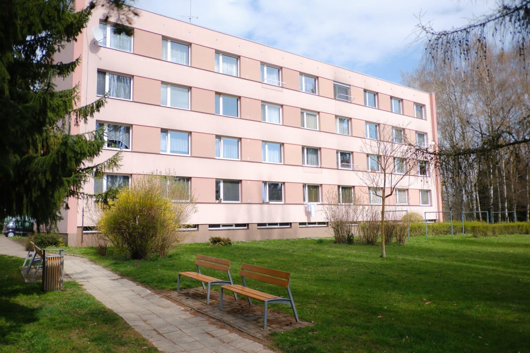 Prodej bytu 3+1 67 m², Nám. V. Čtvrtka, Jičín, Královéhradecký kraj Prodej bytu 3+1 67 m², Nám. V. Čtvrtka, Jičín, Královéhradecký kraj