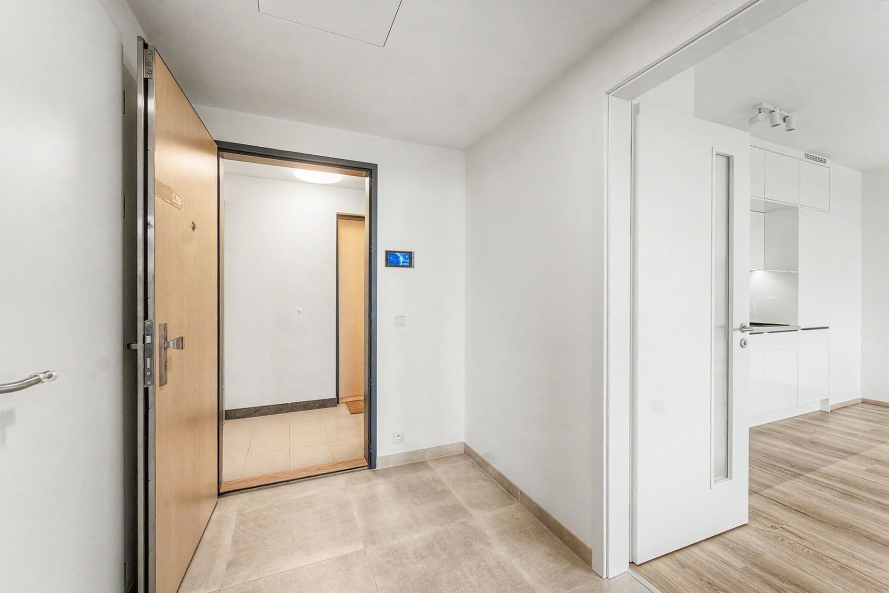 Pronájem bytu 2+kk 52 m², Hodkovická, Praha, Praha Pronájem bytu 2+kk 52 m², Hodkovická, Praha, Praha
